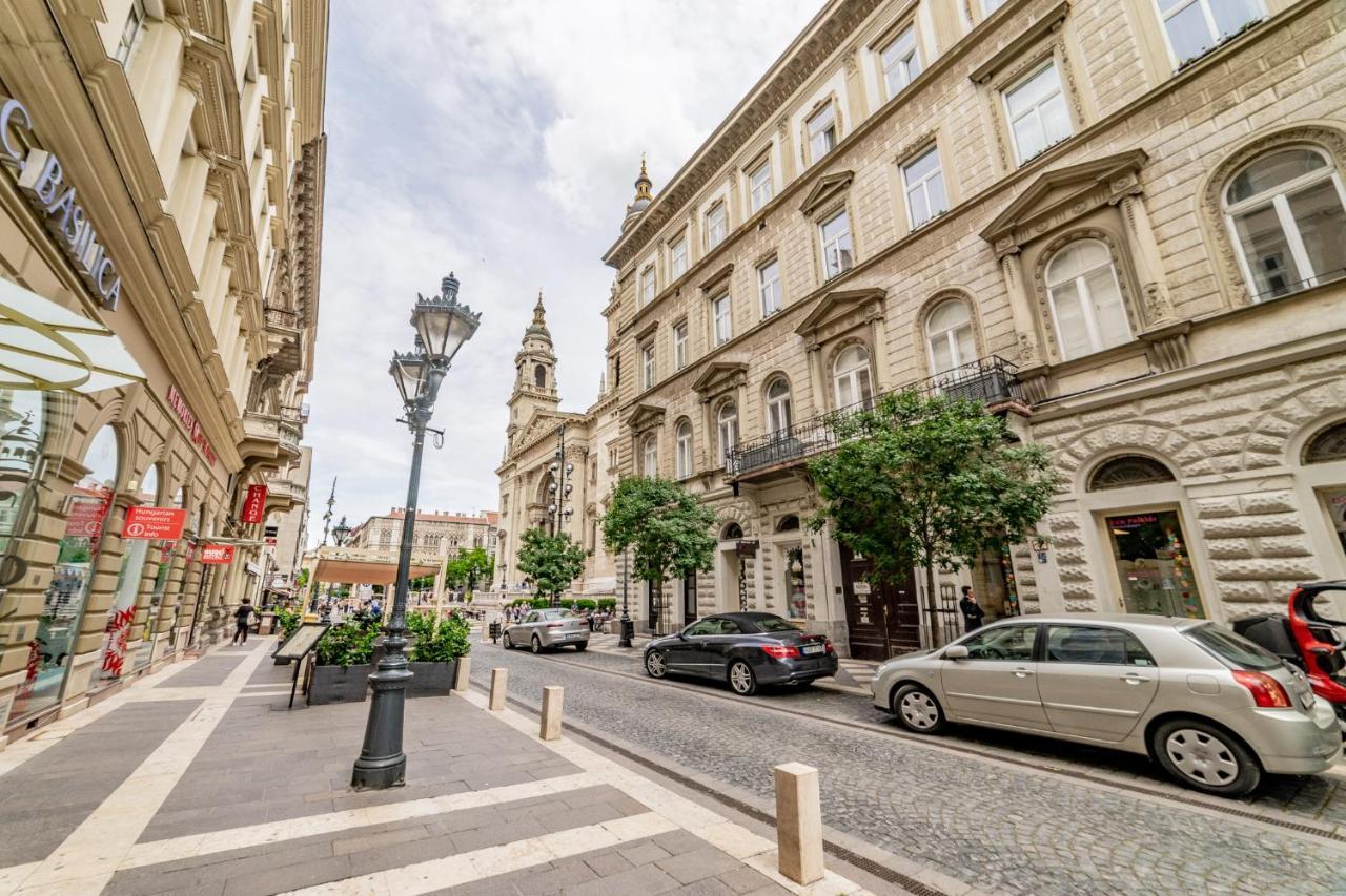 Bright & Spacious Loft With Basilica View Budapest Exteriör bild