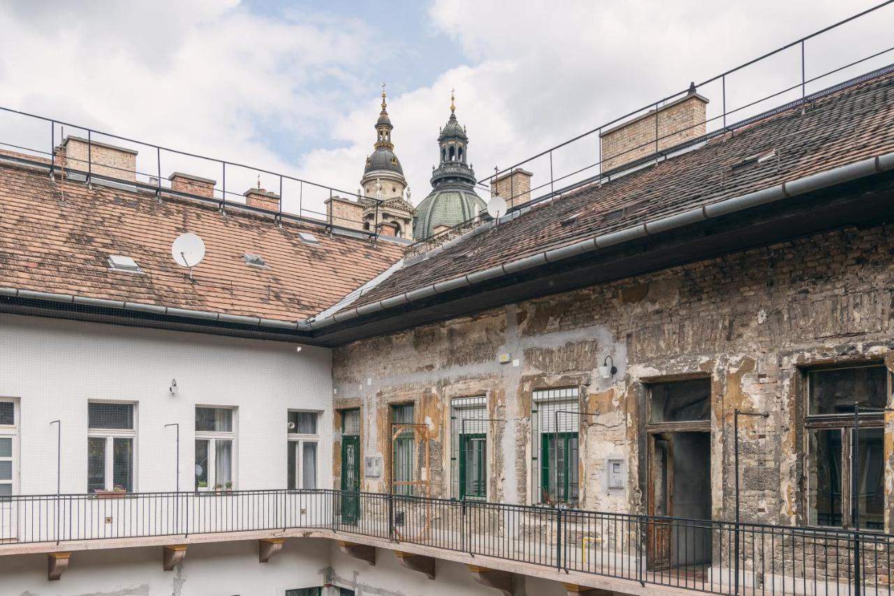 Bright & Spacious Loft With Basilica View Budapest Exteriör bild