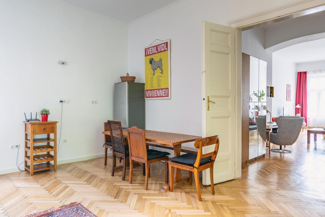 Bright & Spacious Loft With Basilica View Budapest Exteriör bild