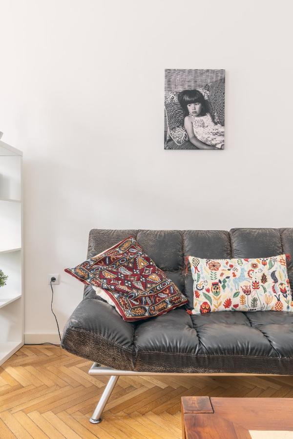 Bright & Spacious Loft With Basilica View Budapest Exteriör bild