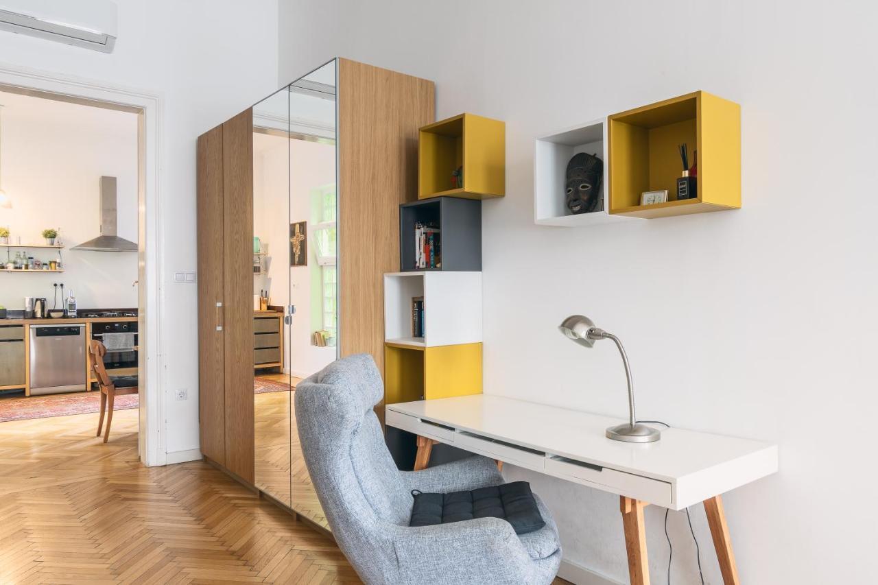 Bright & Spacious Loft With Basilica View Budapest Exteriör bild