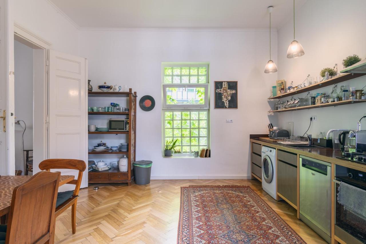 Bright & Spacious Loft With Basilica View Budapest Exteriör bild